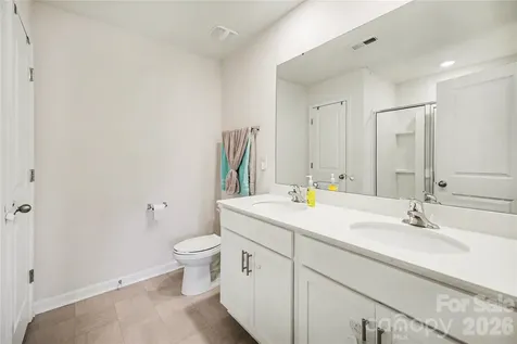 828 Larmore Avenue Charlotte NC 28216