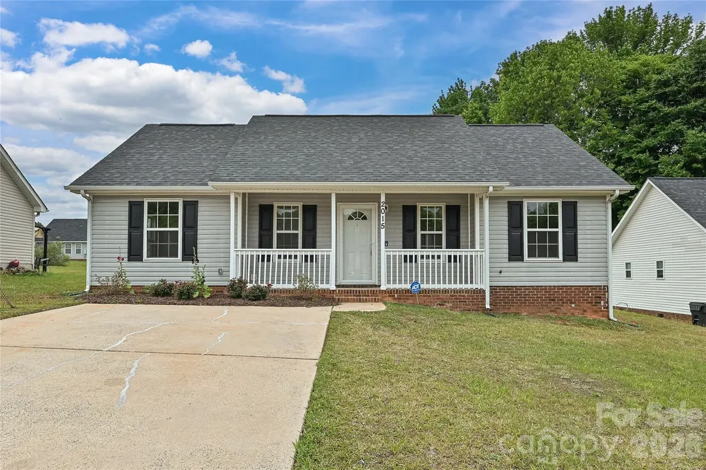 2015 Slater Springs Drive Charlotte NC 28216