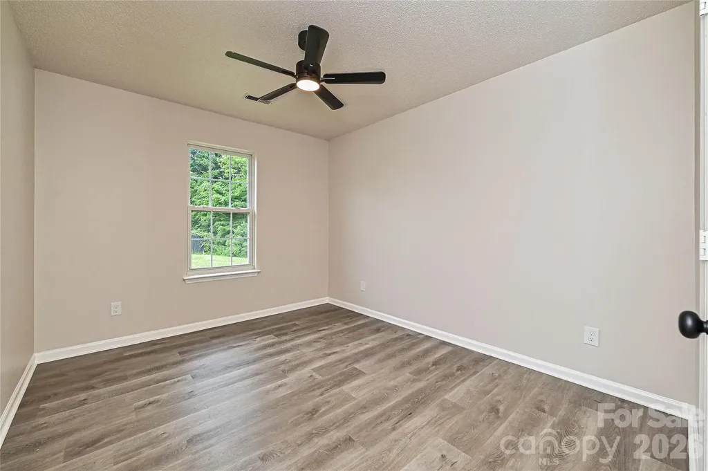 2015 Slater Springs Drive Charlotte NC 28216
