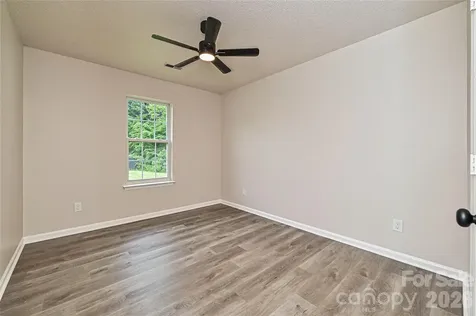 2015 Slater Springs Drive Charlotte NC 28216