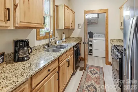 131 Pier Point Drive Lake Lure NC 28746
