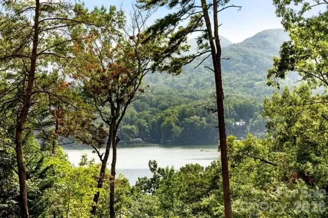 131 Pier Point Drive Lake Lure NC 28746