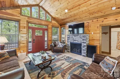 131 Pier Point Drive Lake Lure NC 28746