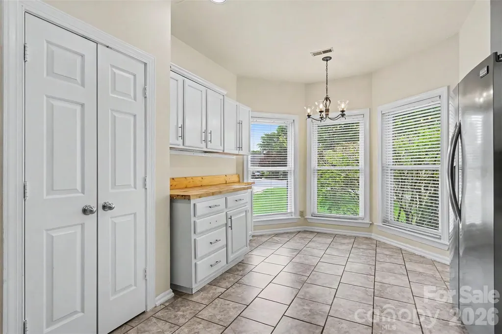 9102 Brightleaf Place Charlotte NC 28269