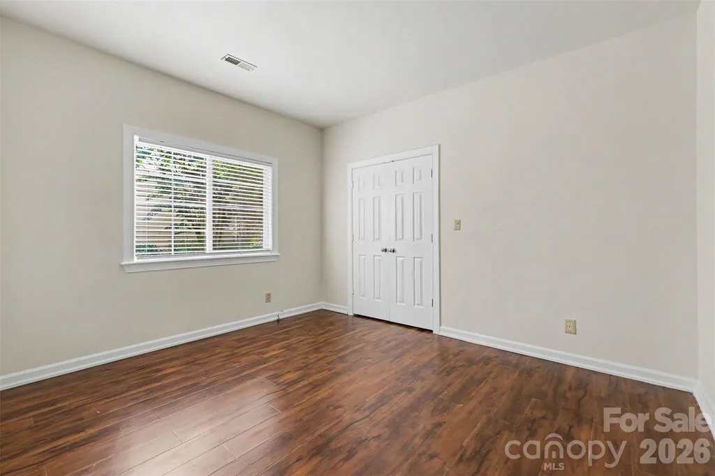 9102 Brightleaf Place Charlotte NC 28269