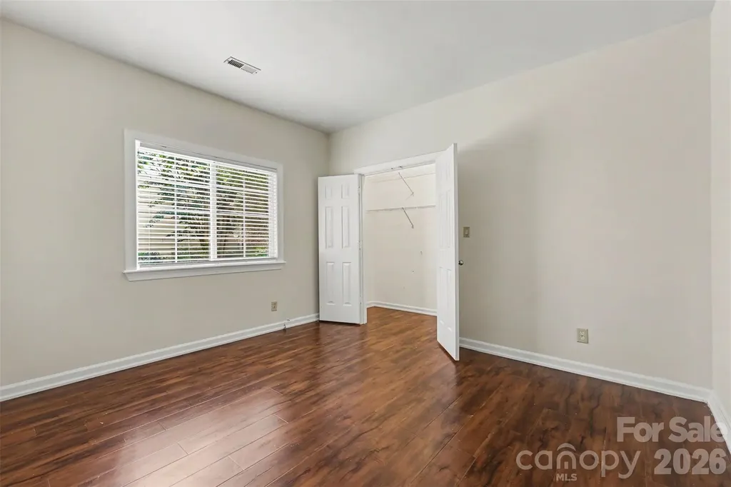 9102 Brightleaf Place Charlotte NC 28269