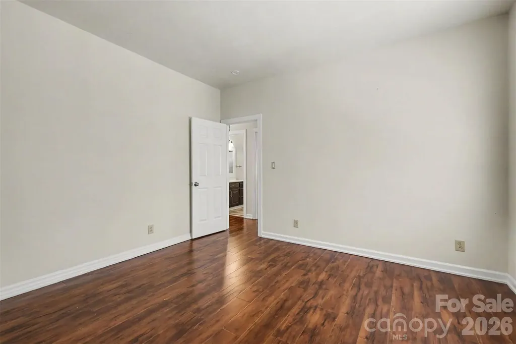 9102 Brightleaf Place Charlotte NC 28269