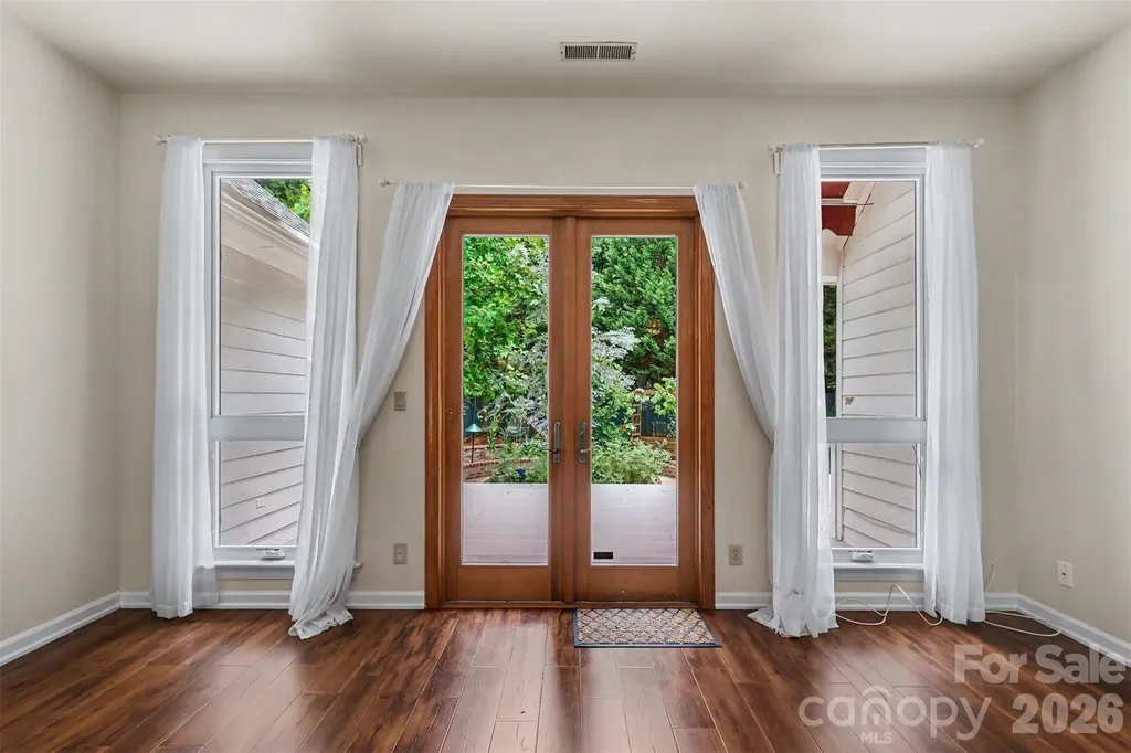 9102 Brightleaf Place Charlotte NC 28269