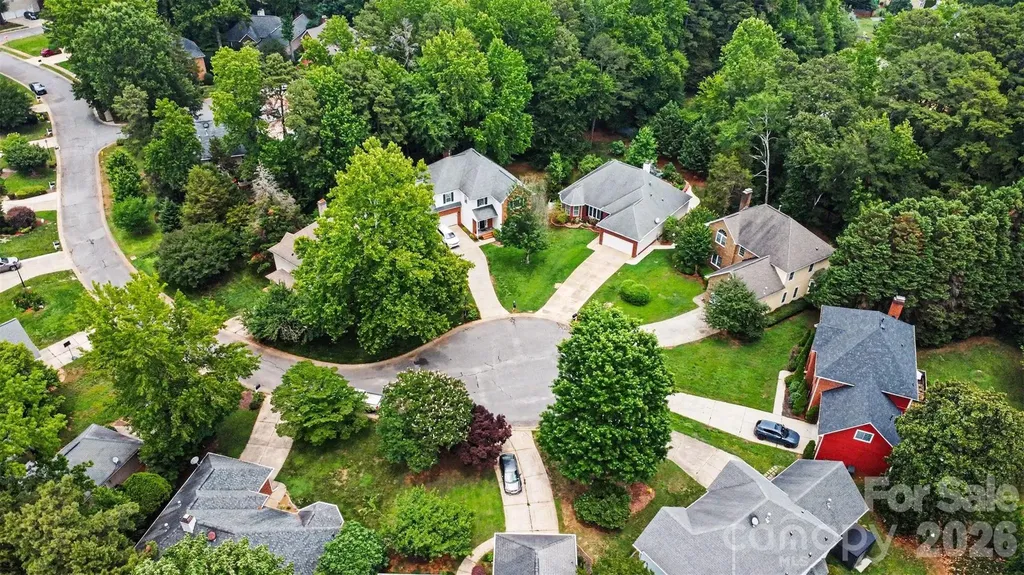 9102 Brightleaf Place Charlotte NC 28269