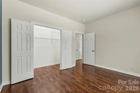 9102 Brightleaf Place Charlotte NC 28269