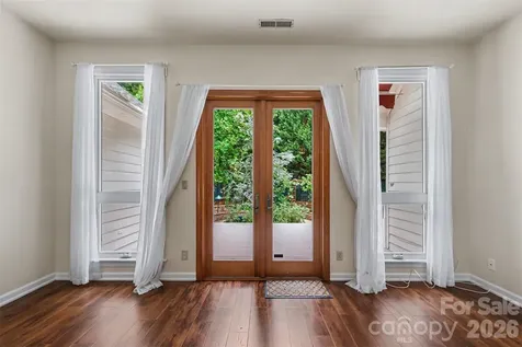 9102 Brightleaf Place Charlotte NC 28269