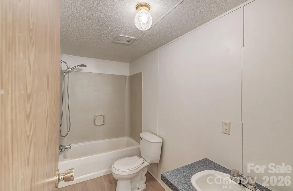 6 & 10 Lands End Drive Candler NC 28715
