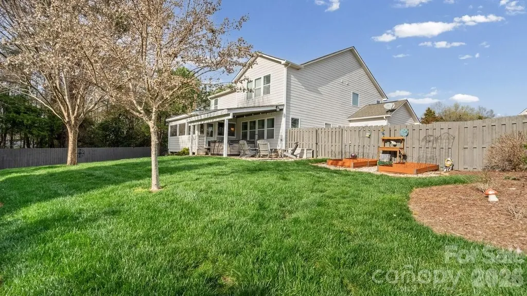 1007 Pine Bark Place Matthews NC 28104