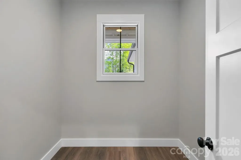 404 High Ridge Drive Mills River NC 28759