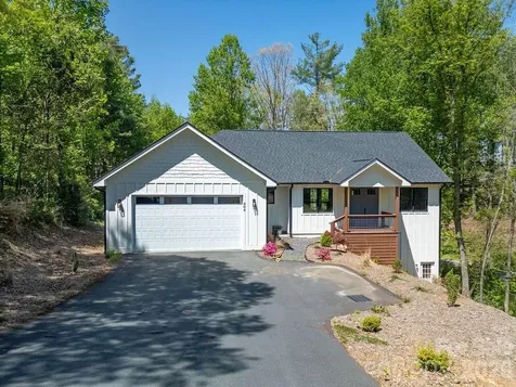 404 High Ridge Drive Mills River NC 28759
