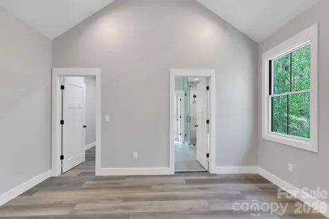 404 High Ridge Drive Mills River NC 28759