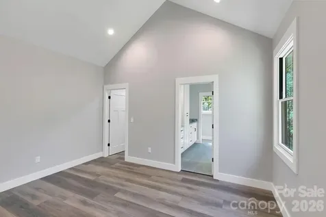 404 High Ridge Drive Mills River NC 28759
