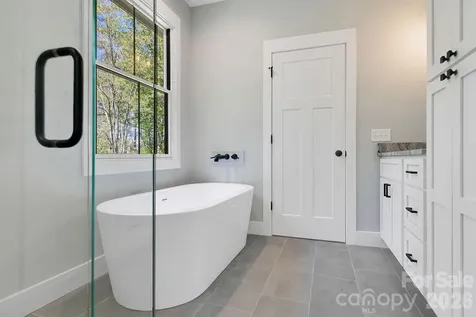 404 High Ridge Drive Mills River NC 28759