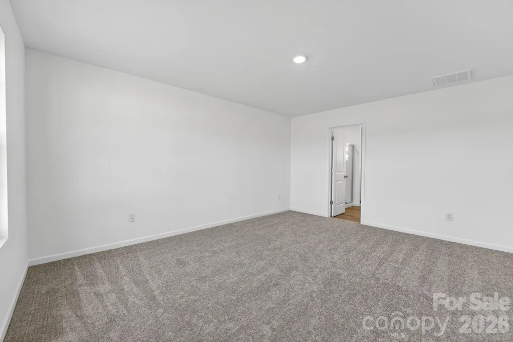 1606 Highacre Place Bessemer City NC 28016
