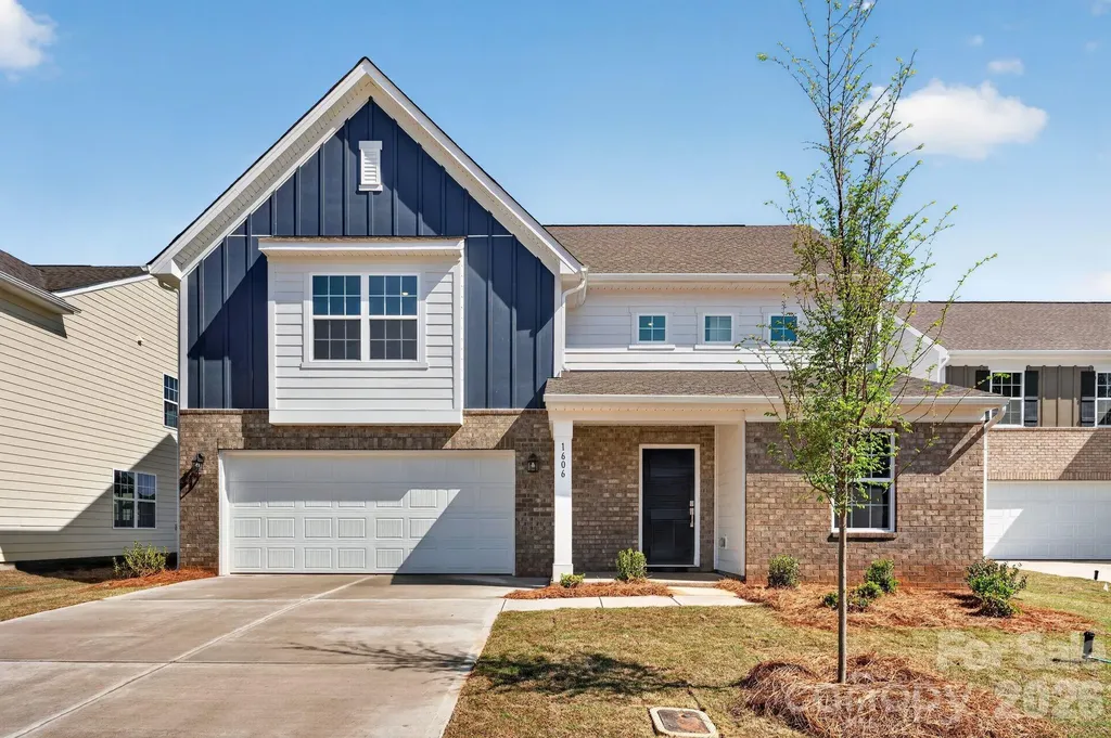 1606 Highacre Place Bessemer City NC 28016