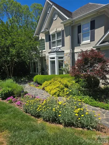 38 Pine Acre Boulevard Asheville NC 28804