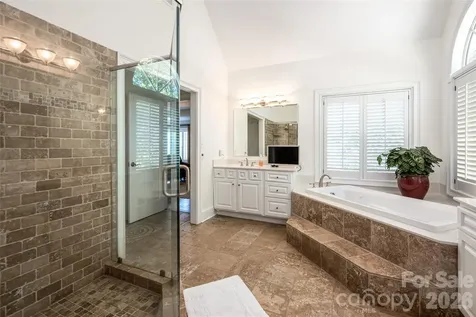 38 Pine Acre Boulevard Asheville NC 28804