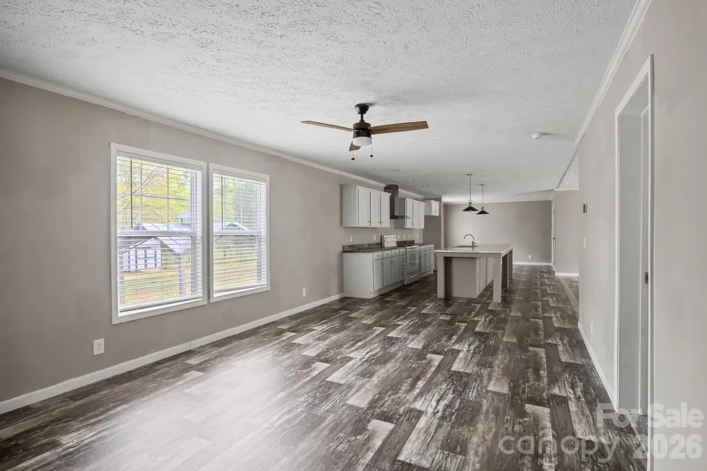 188 Low Lane Statesville NC 28677