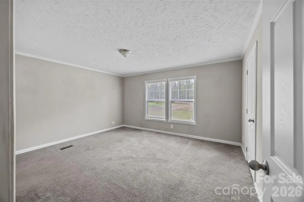 188 Low Lane Statesville NC 28677