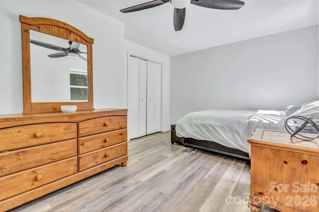 13 Spring Lake Drive Fletcher NC 28732