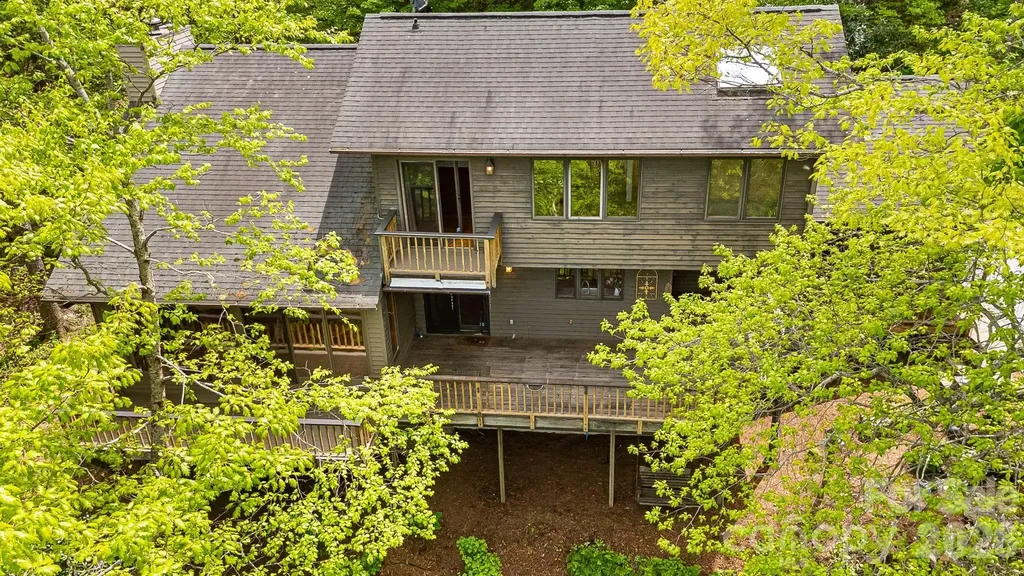 24 Smokey Road Asheville NC 28803