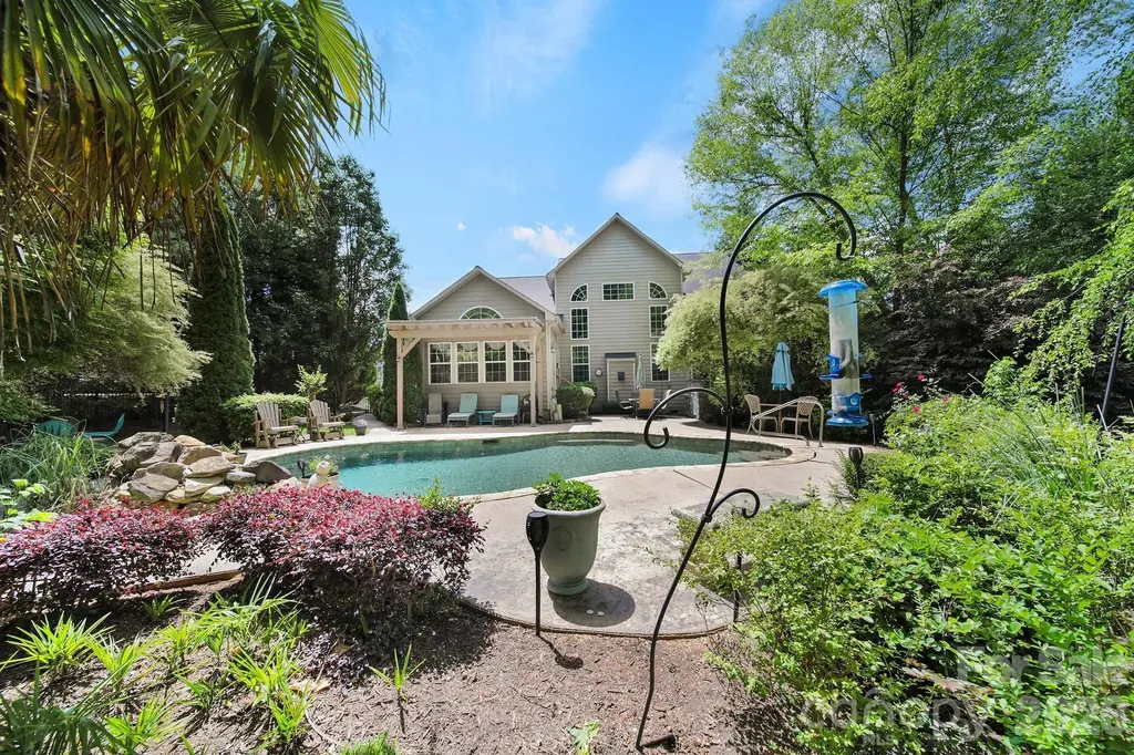 3012 Applewood Point Lane Belmont NC 28012