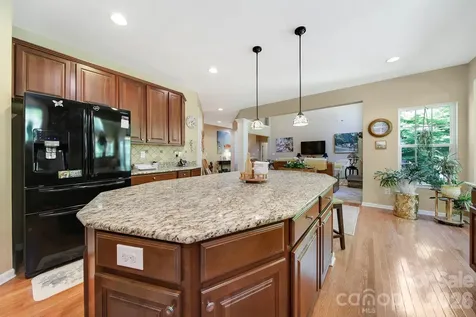 3012 Applewood Point Lane Belmont NC 28012