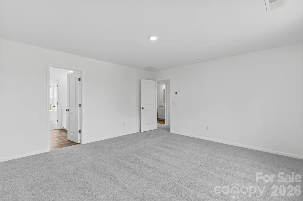 1602 Highacre Place Bessemer City NC 28016