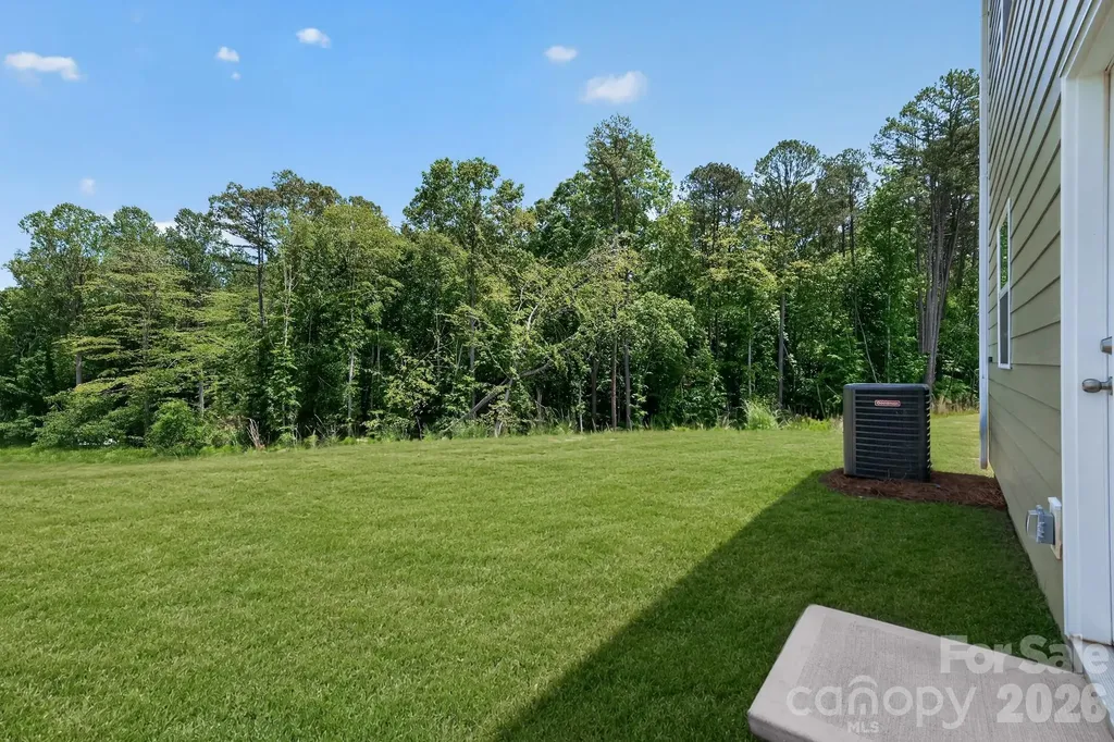 1602 Highacre Place Bessemer City NC 28016