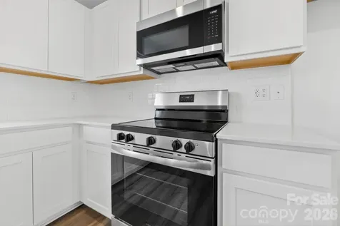 1602 Highacre Place Bessemer City NC 28016