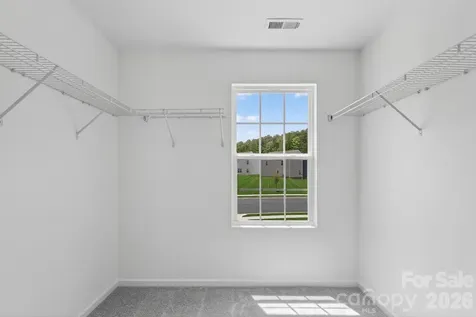 1602 Highacre Place Bessemer City NC 28016