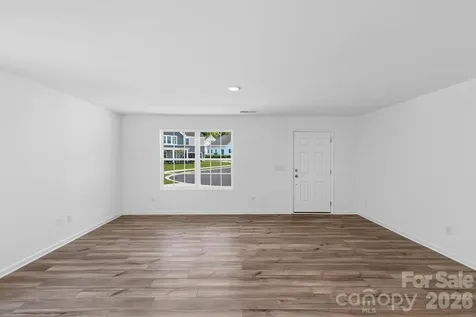 1602 Highacre Place Bessemer City NC 28016