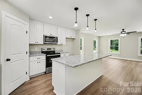 1332 Mason Street Kannapolis NC 28081