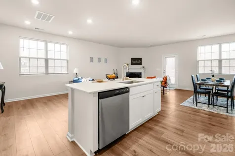 5044 Moss Pine Way Tega Cay SC 29708