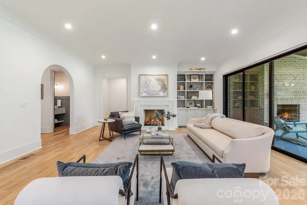 227 Hargett Court Charlotte NC 28211