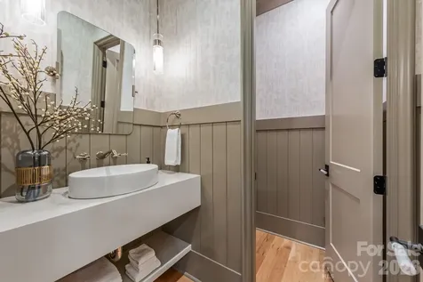 227 Hargett Court Charlotte NC 28211