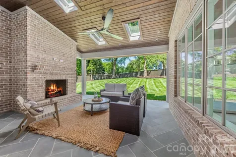227 Hargett Court Charlotte NC 28211