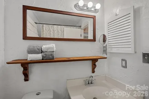 817 Bent Wood Court Matthews NC 28105