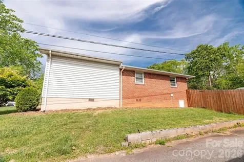 445 Old Caroleen Road Forest City NC 28043