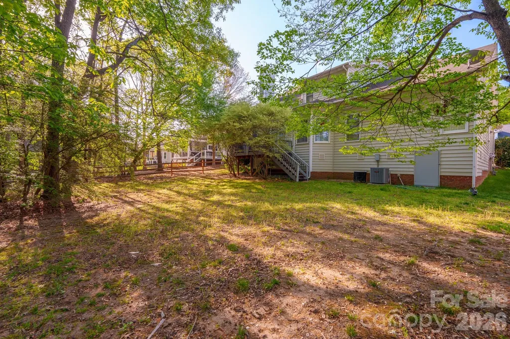 8908 Leinster Drive Charlotte NC 28277