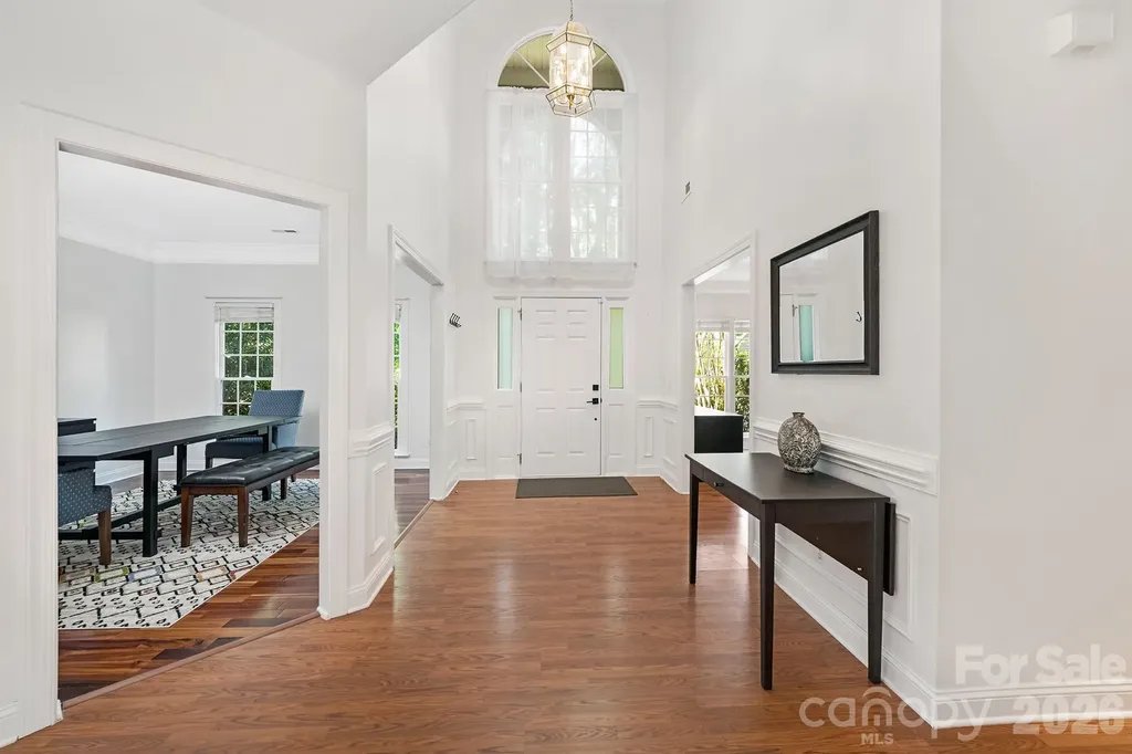 8908 Leinster Drive Charlotte NC 28277