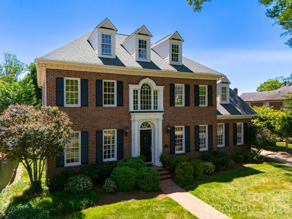 2046 Hopedale Avenue Charlotte NC 28207