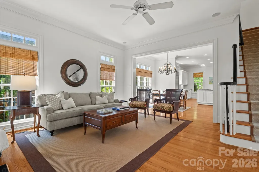 2046 Hopedale Avenue Charlotte NC 28207
