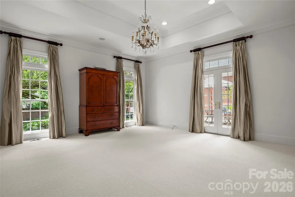 2046 Hopedale Avenue Charlotte NC 28207