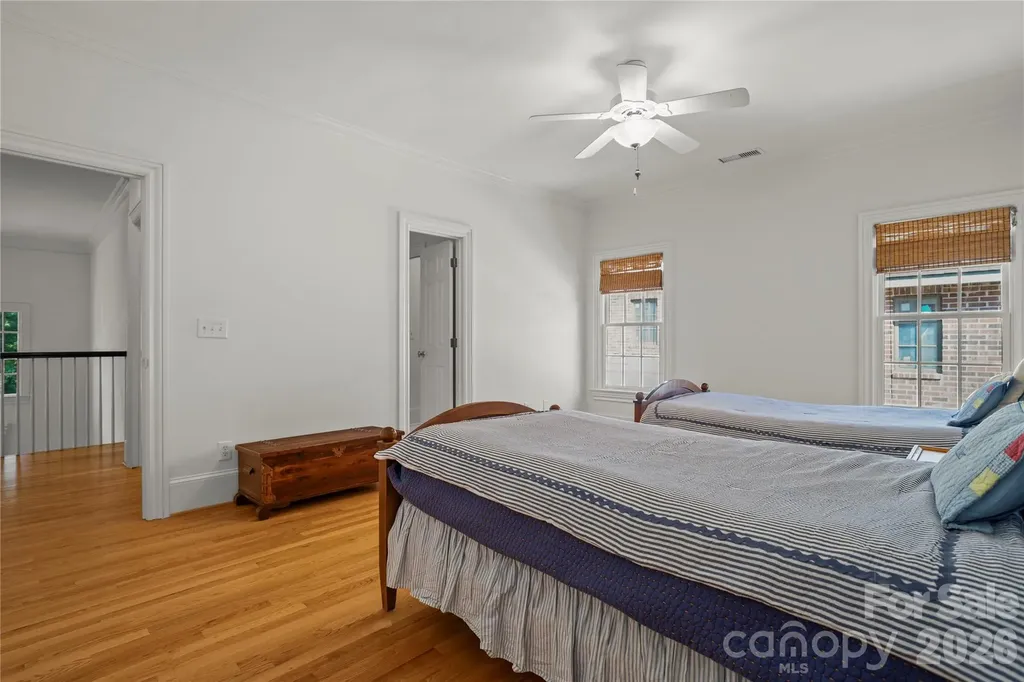 2046 Hopedale Avenue Charlotte NC 28207